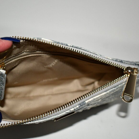 BRAHMIN Daisy Mindful Garden Wristlet in Mindful Garden # Q451760 NWT - Picture 2 of 5